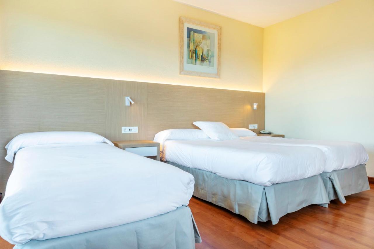 Hotel Vejo Reinosa Esterno foto