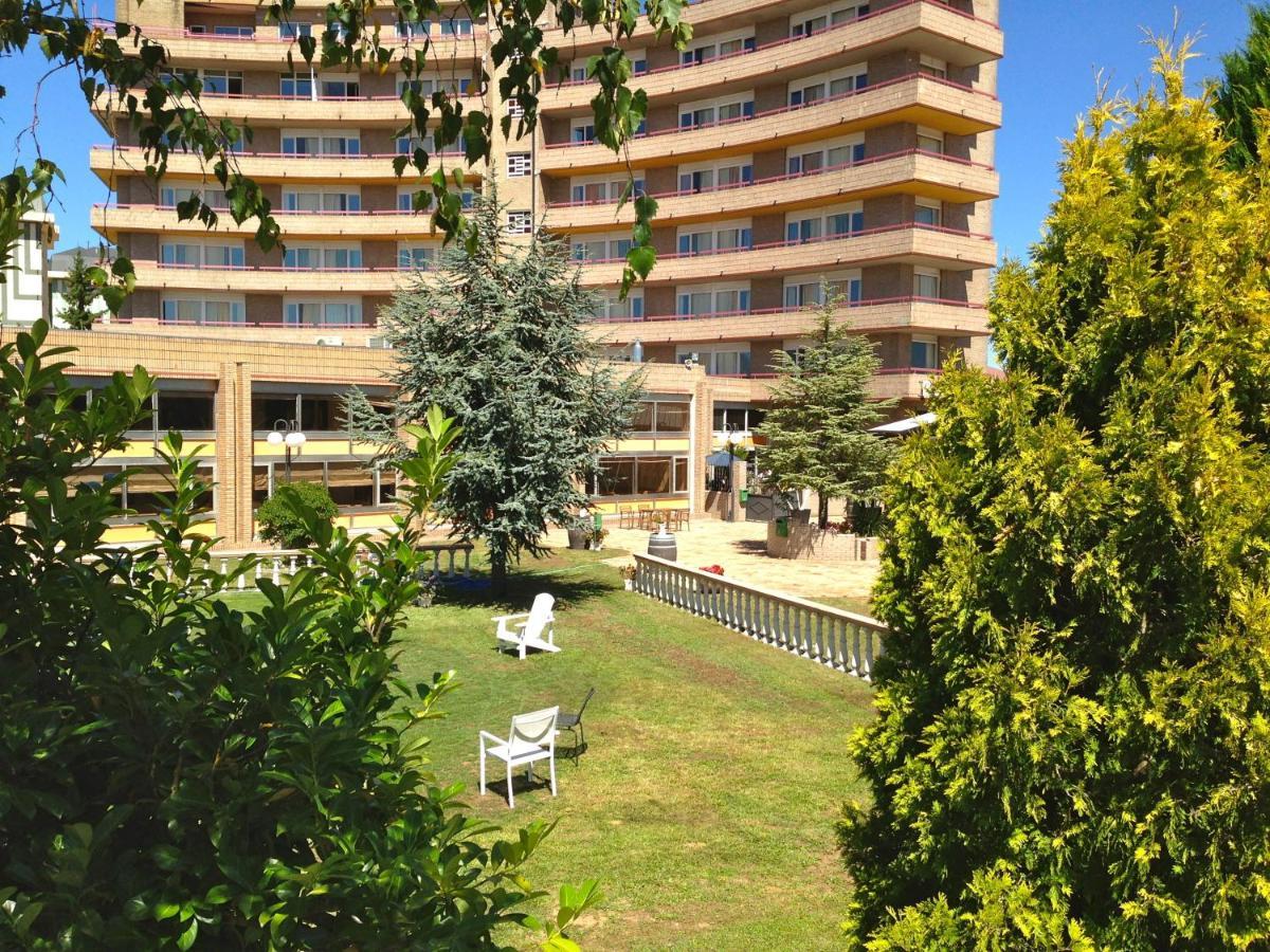 Hotel Vejo Reinosa Esterno foto