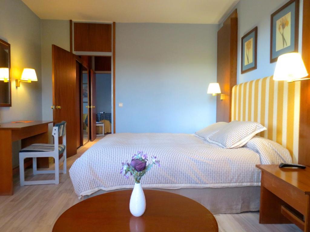 Hotel Vejo Reinosa Camera foto